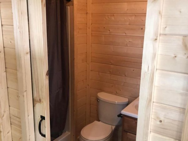 55B522C8-5BD3-4B68-B523-33A9DF9C913D