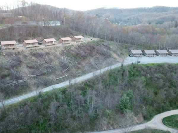 58AFF45E-D5A0-4EEB-9581-050348EF5398