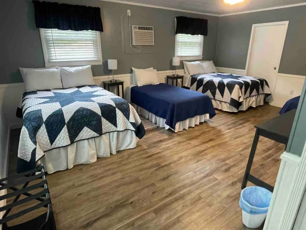 8AB02B61-3D6F-4C08-A8D3-C4CDFFDAA882