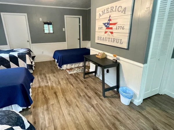 8C3FF1EB-C6A8-4BEB-ACDF-3C833A768A04