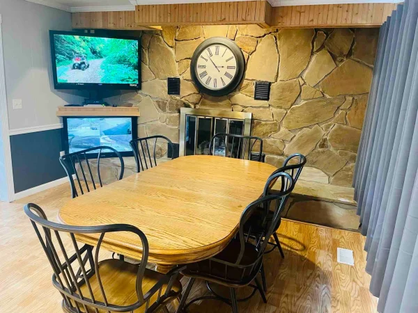 E0A72F8F-BE94-44BF-BF33-CEDF940C382E