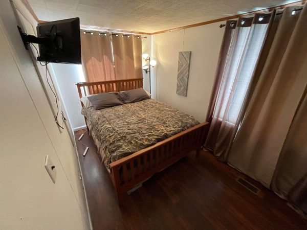 Miracle Mountain Trail House 10